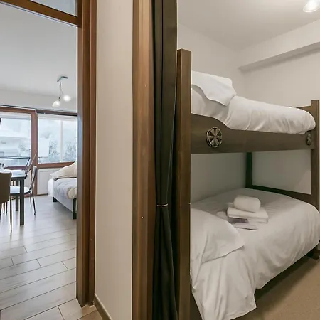 Prestige Eleven In The Center Of Town - Happy Appartement Sestriere