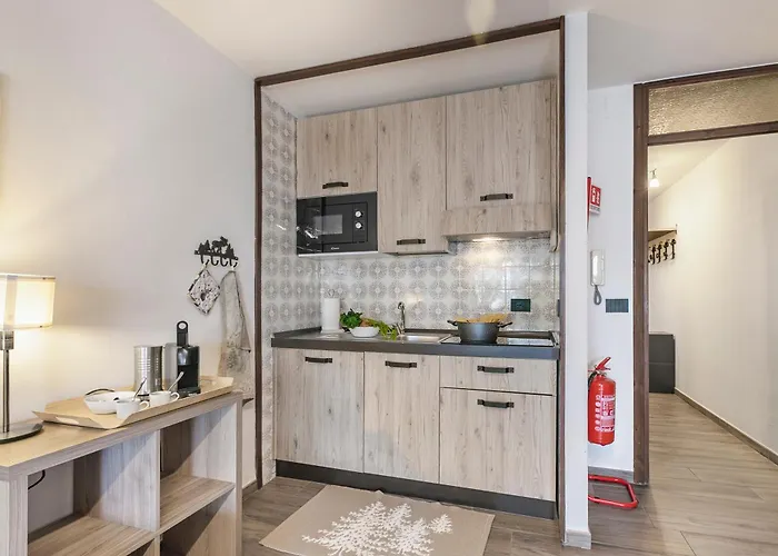 Prestige Eleven In The Center Of Town - Happy Apartman Sestriere